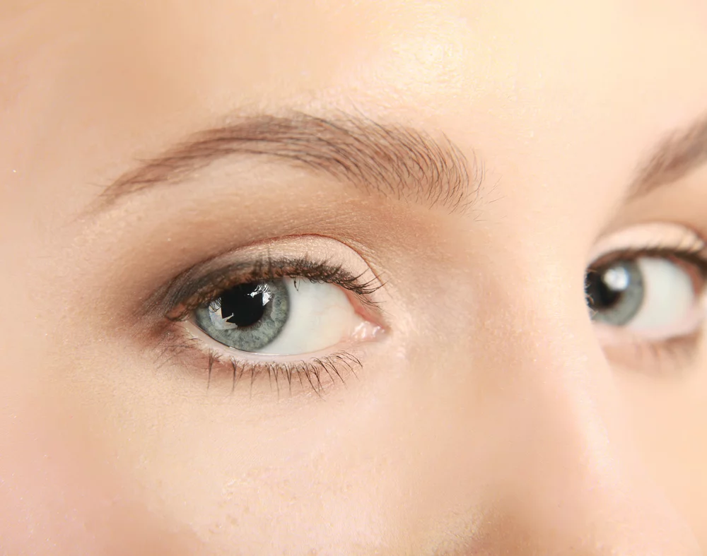 New tech developed at the Université Pierre et Marie Curie-Paris enables people to write in cursive using their eyes(Photo: Shutterstock)