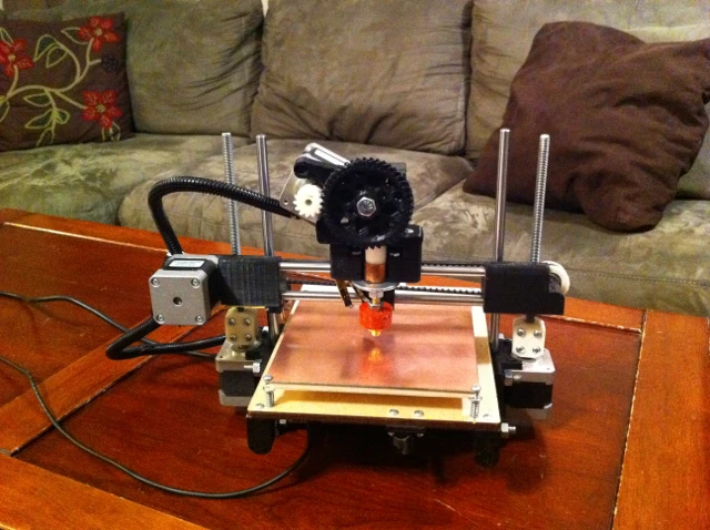Printrbot aims to be the smallest and the simplest to construct 3D printer on the market