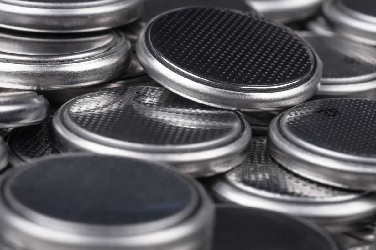 Researchers at the University of California, Riverside say they have found a way around the problems that have held silicon back as a battery anode material (Photo: Shutterstock)