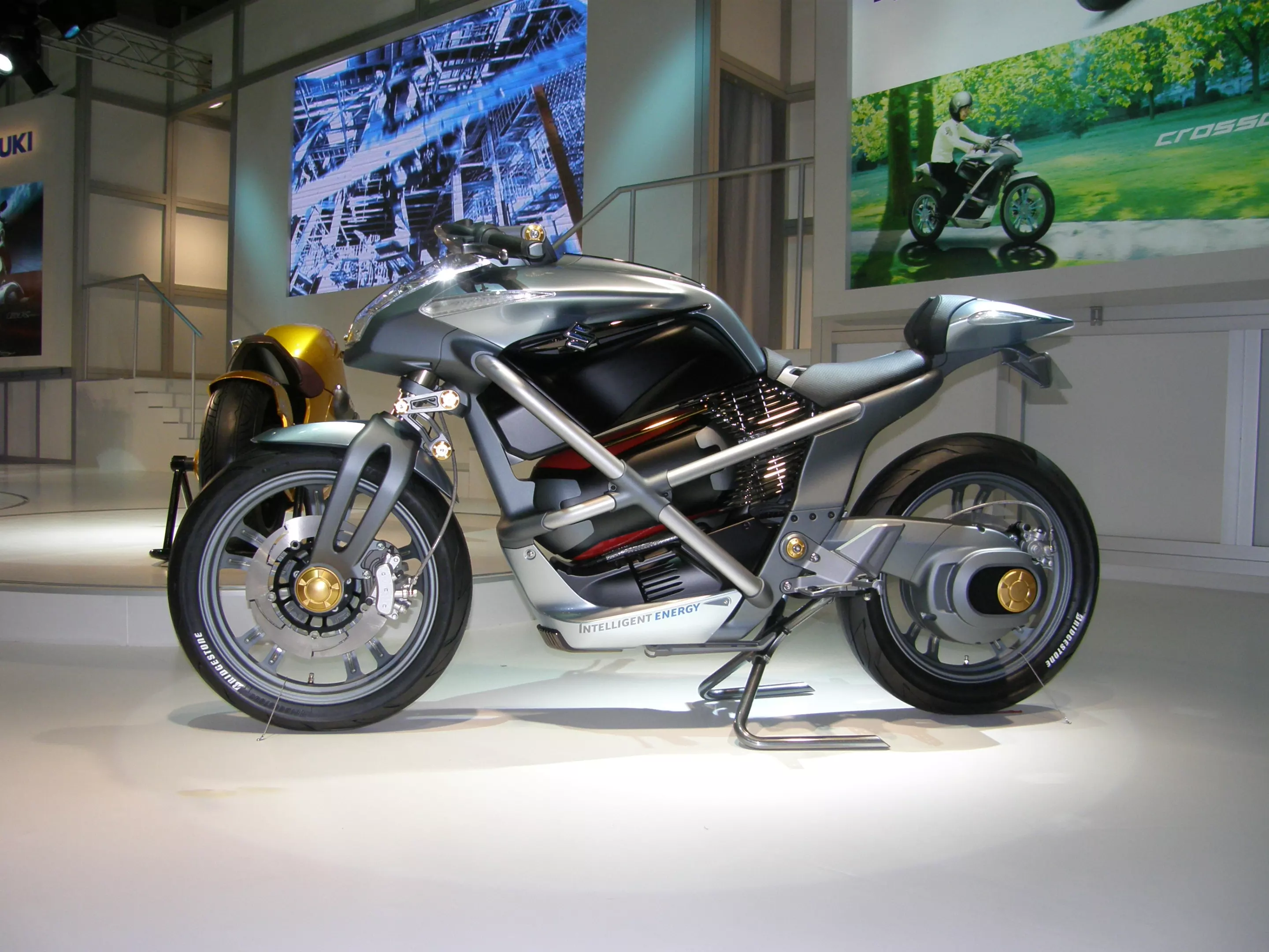 The Suzuki Crosscage