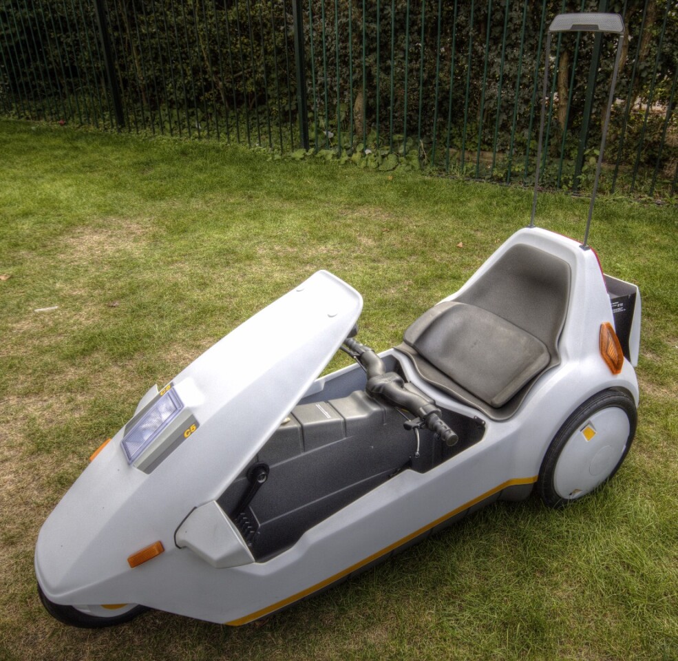 The Iris eTrike is an updated version of the Sinclair C5 seen here