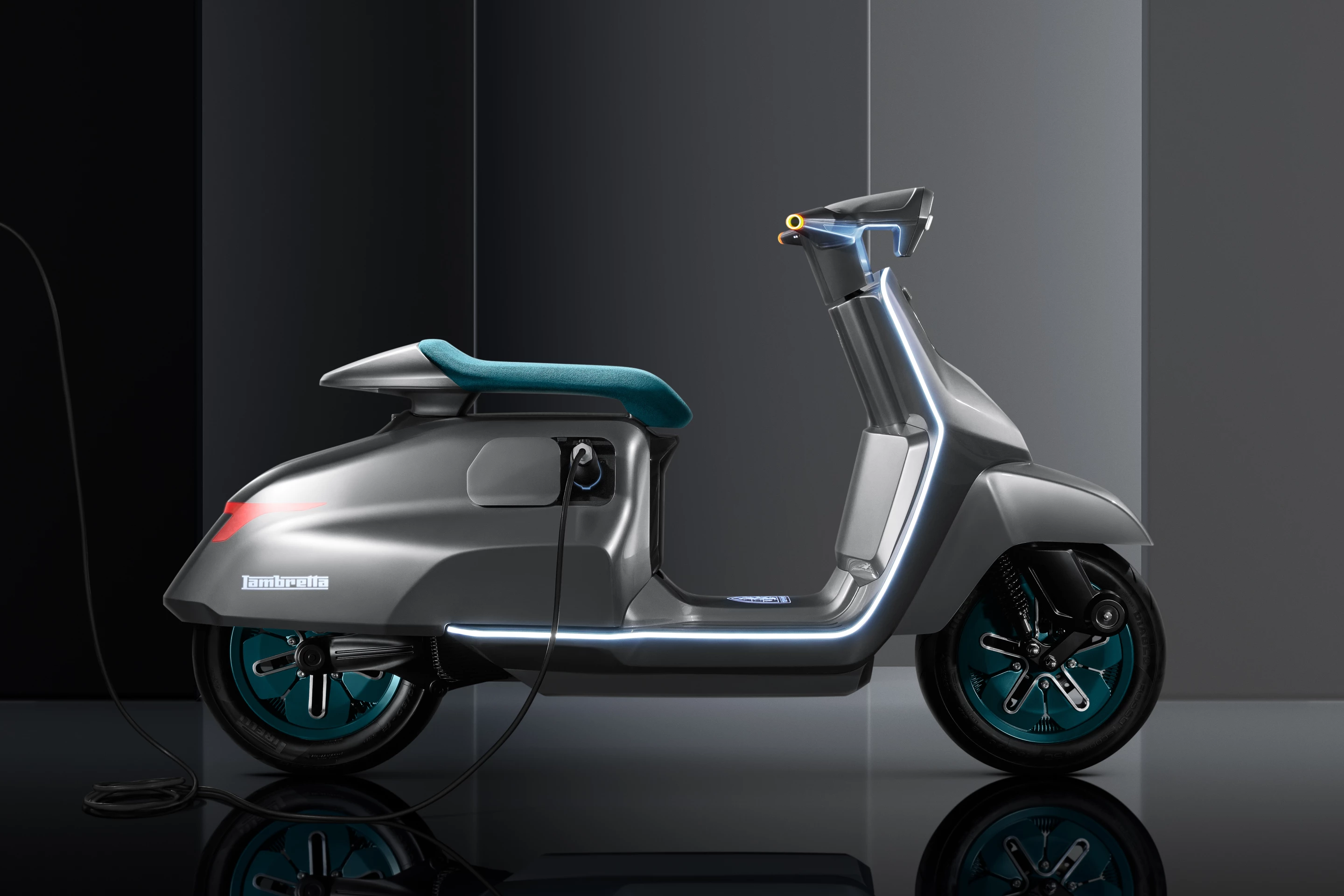 The Lambretta Elettra rides with an 11-kW peak motor and 4.6-kWh battery