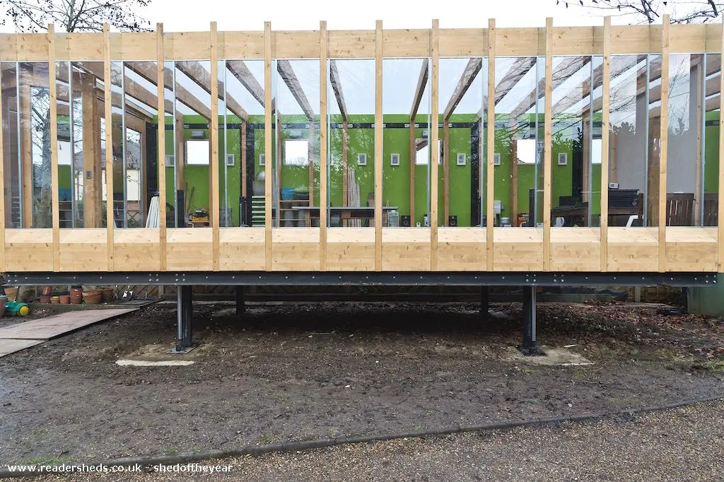 The Raisbury has the capacity to raise itself off the ground in the event of a flood using hydraulic legs