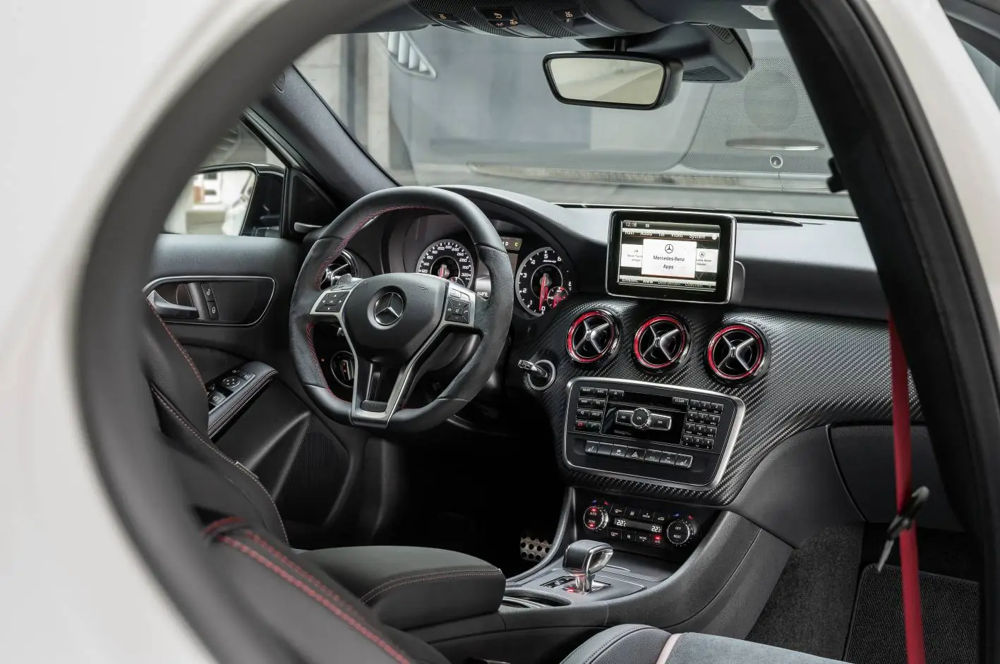 The A 45 AMG interior