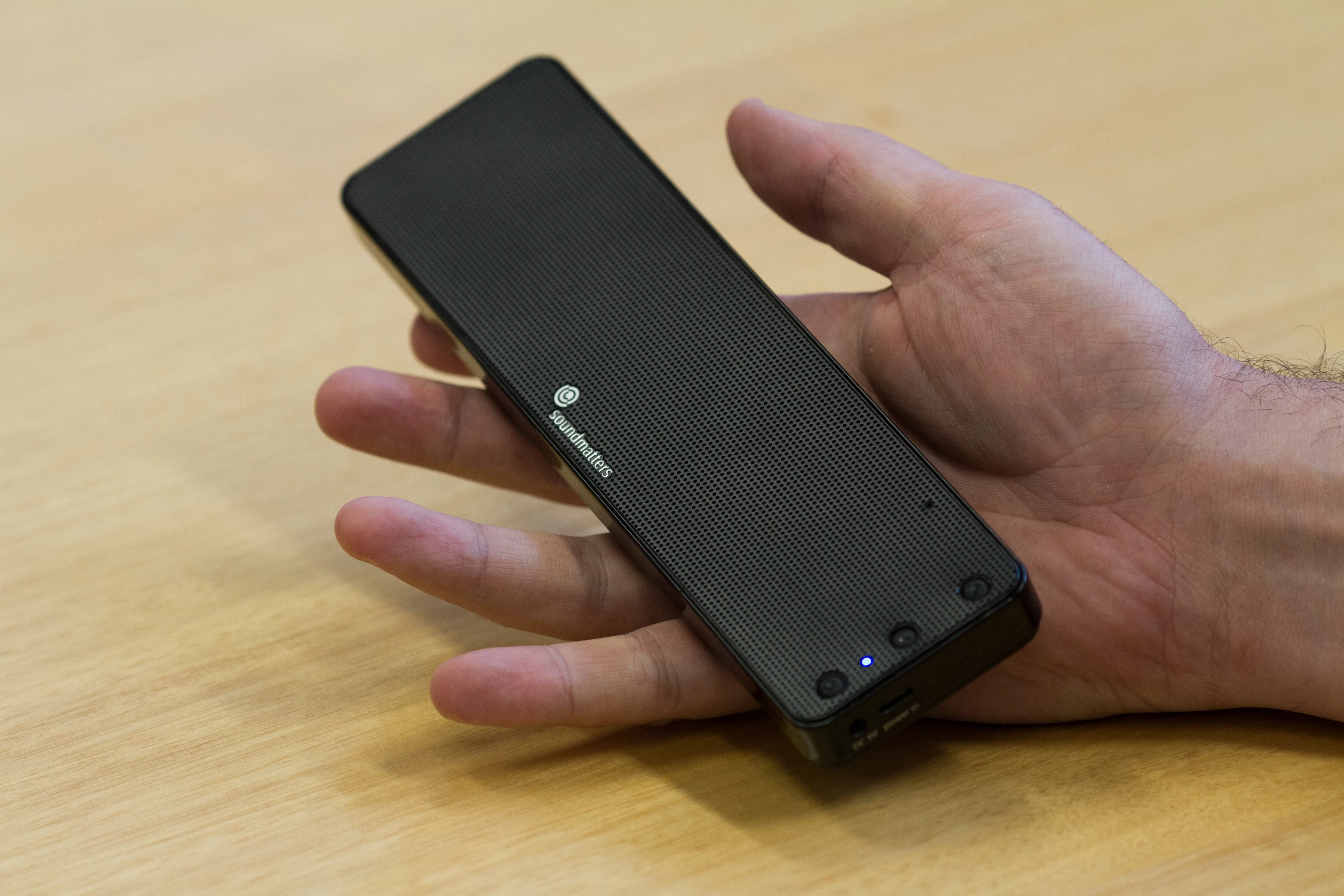 Weighing just 7.1 oz (201 g), the speaker can be slipped into a pocket or thrown in your backpack and you'll barely even notice its there (Photo: Noel McKeegan/Gizmag.com)
