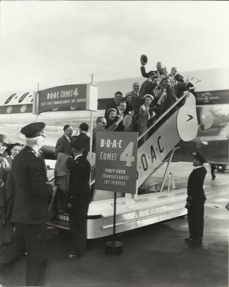 BOAC De Havilland DH106 Comet 4