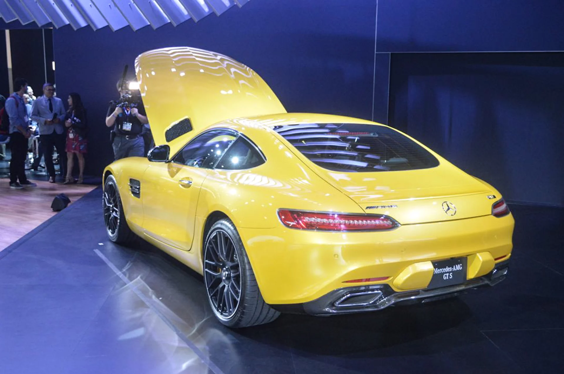 0-60 mph (96.5 km/h) in 3.7 seconds (Photo: C.C. Weiss/Gizmag)