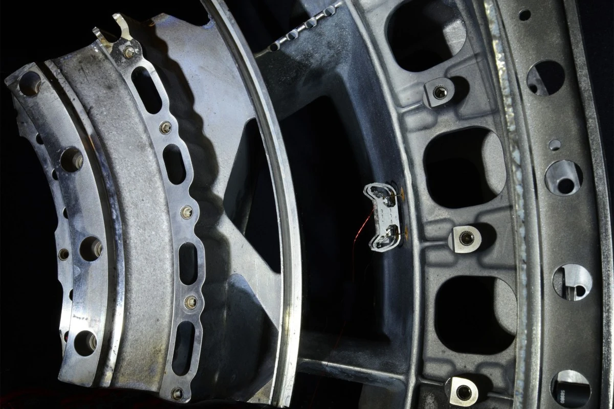 HAMR-E is designed to climb through jet engines and other machines to conduct routine inspections