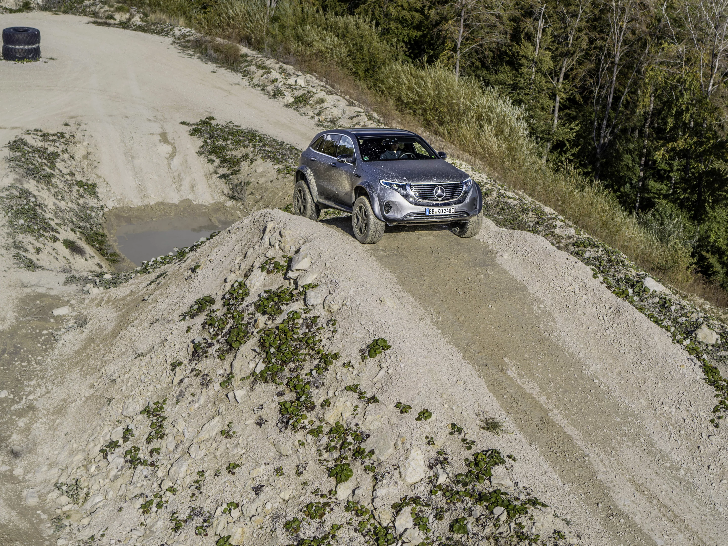 Putting the Mercedes-Benz EQC 4x4² to the test