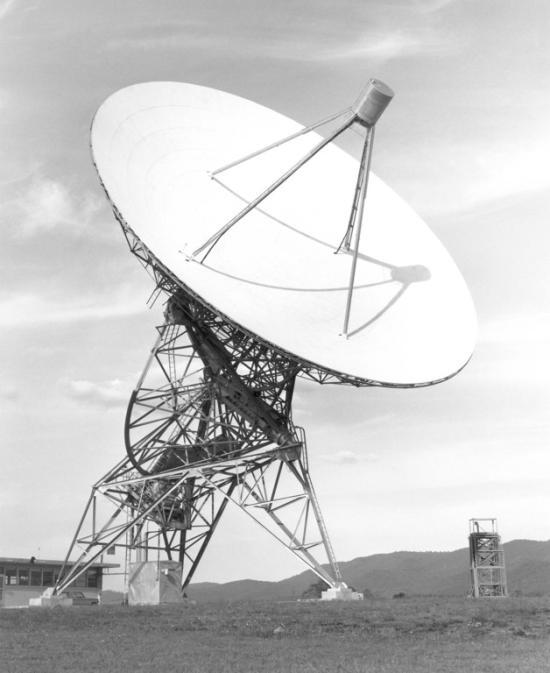 One of the original radio telescopes at Green Bank