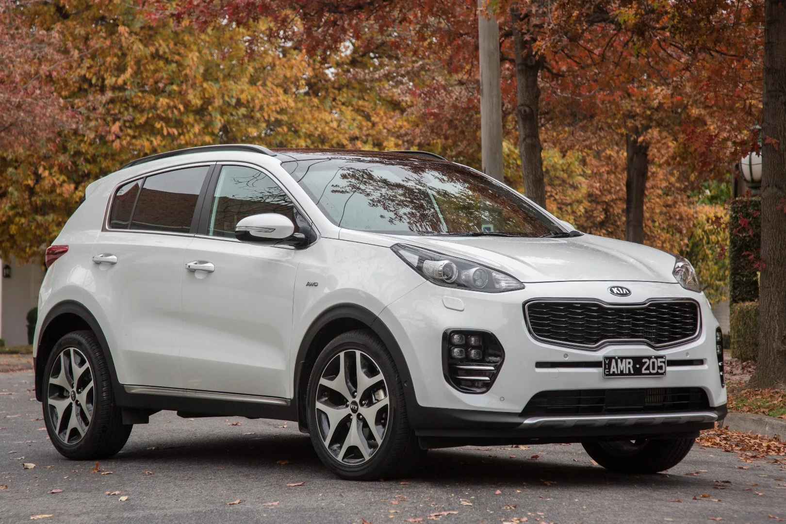 The Kia Sportage GT Line Diesel is one of the most attractive mid-size SUVs on the market at the moment