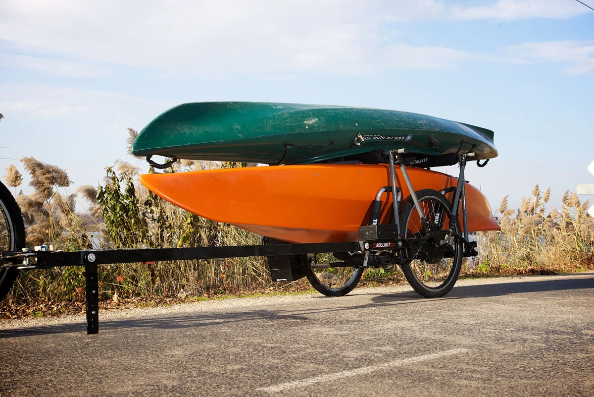 Rollout Trailers estimates capabilities of 400 lbs gross trailer weight