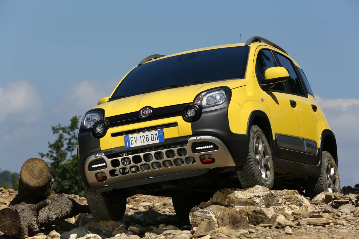 The Fiat Panda Cross has better ground clearance than the Panda 4x4