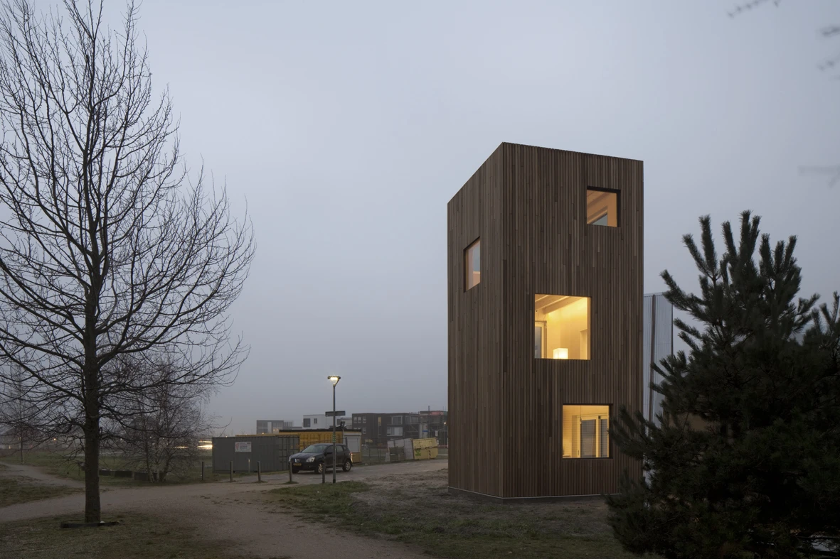 Slim Fit's exterior is clad in hardwood