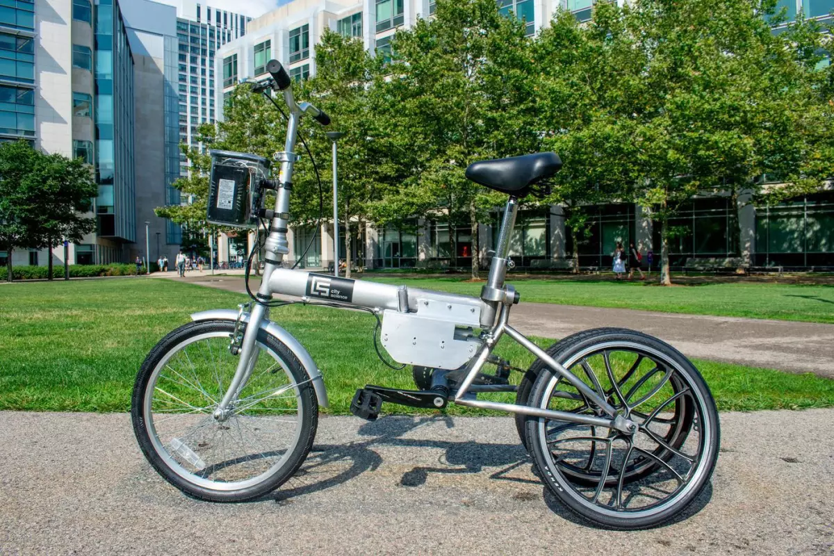 The MIT Autonomous Bicycle, pictured here without the front hub motor