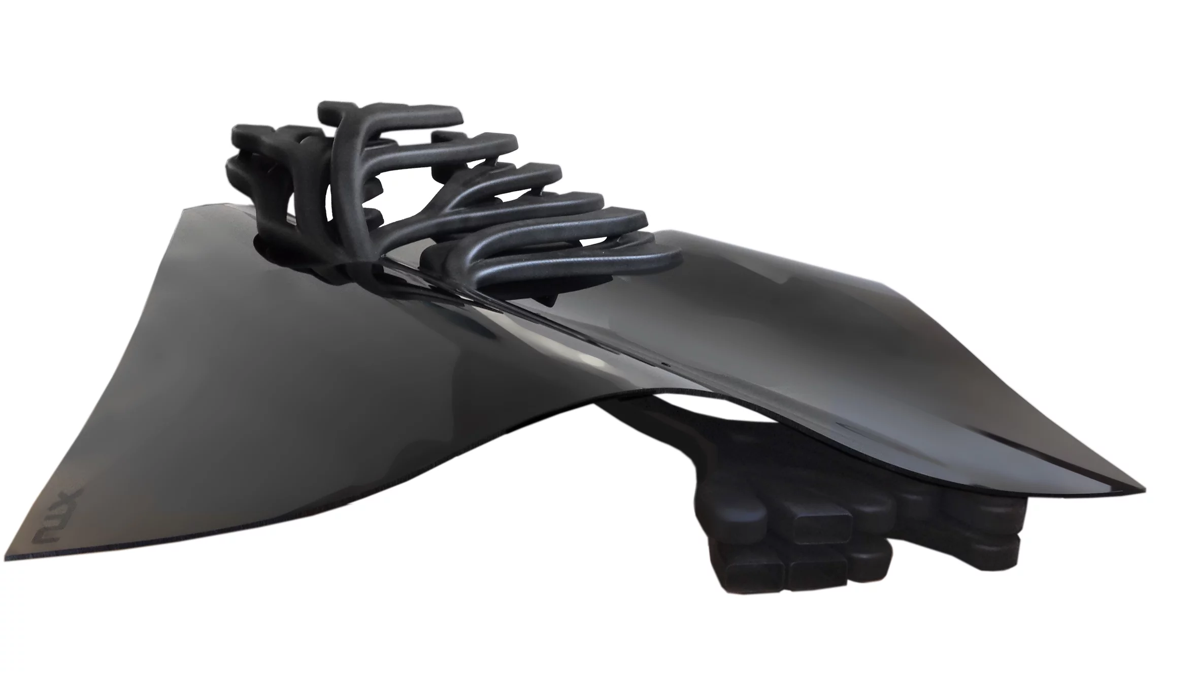 Think of a big papier-mâché head with a balloon inside, like you may have made in school, but instead of paper, layers of hardened sand would form around the bubbles (Image: XTU)