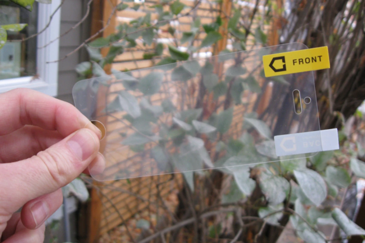 Gizmag puts Rhino Shield to the test
