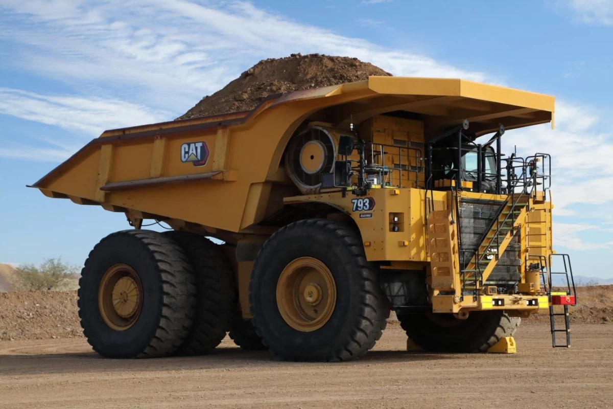 The prototype is Caterpillar's first all-electric 793 mining truck