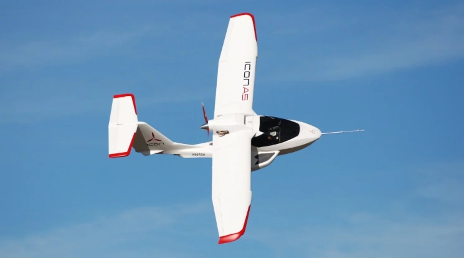 The ICON A5 has a flapless wing