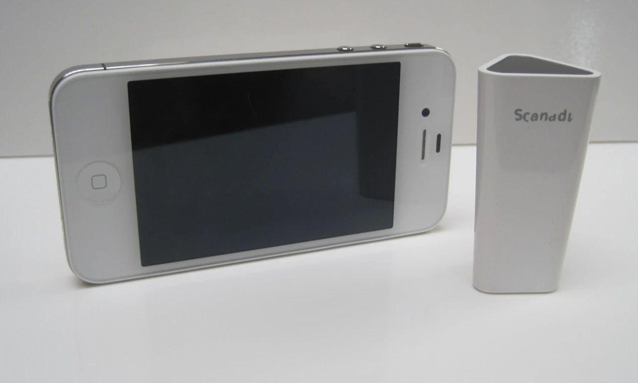 The Scanadu Tricorder would be used in conjunction with a smartphone