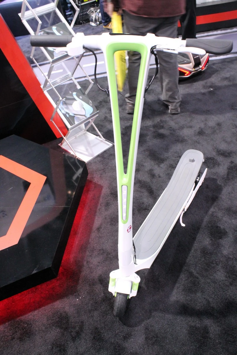 InMotion's "Smart Scooter" prototype (Photo: Eric Mack/Gizmag.com)