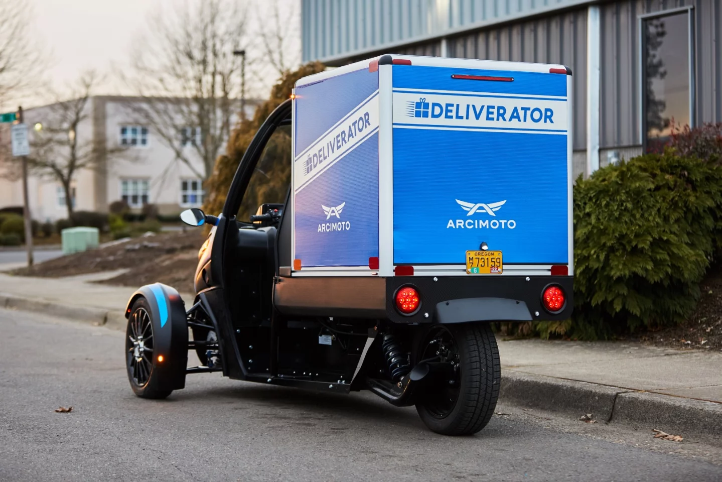 The Deliverator has a carrying capacity of 350 lb per trip