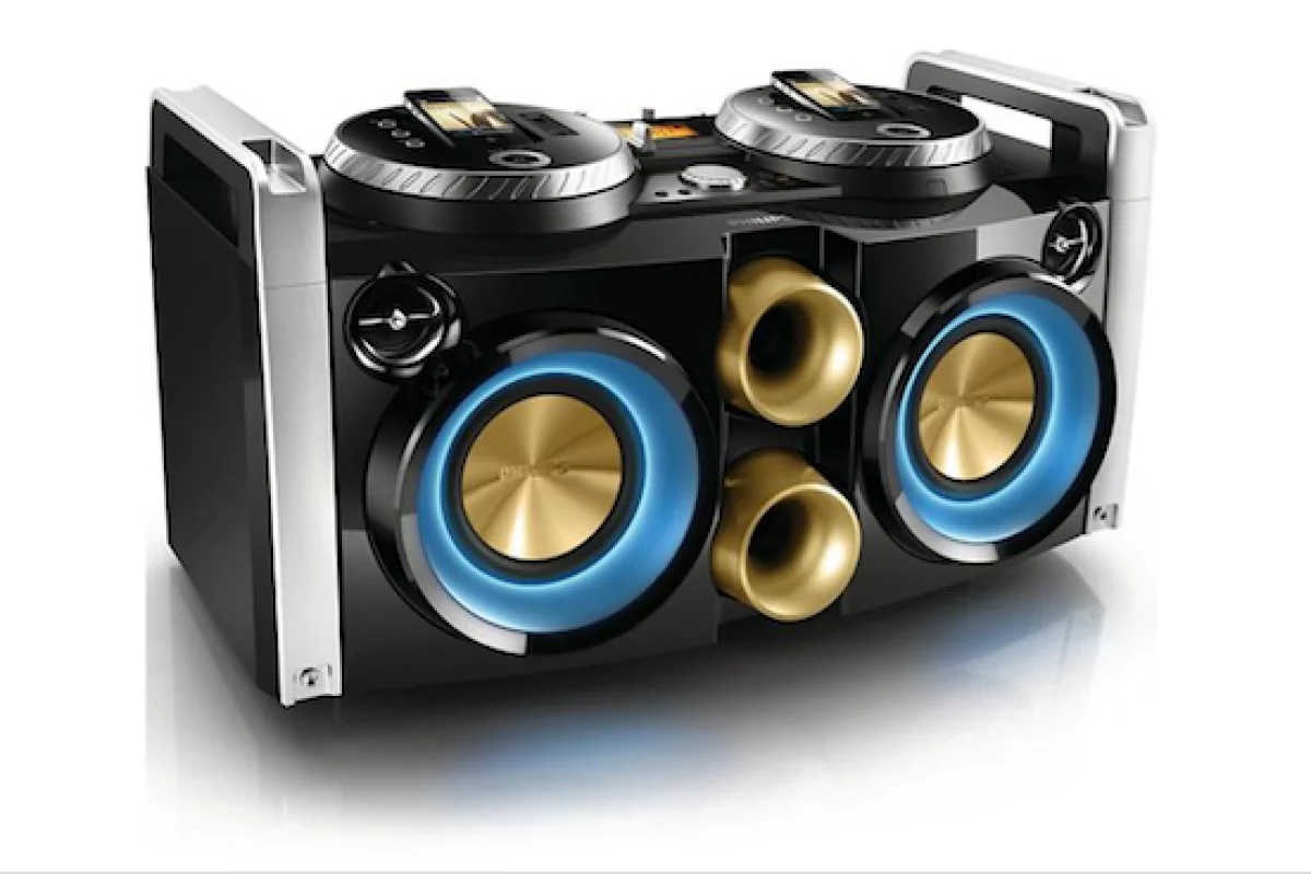 The Philips FWP3200D sports all the features you need to get a party started