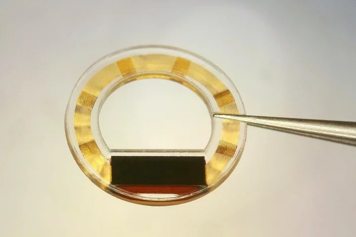 The current version of the Eyemate implant is less than 12 mm in diameter