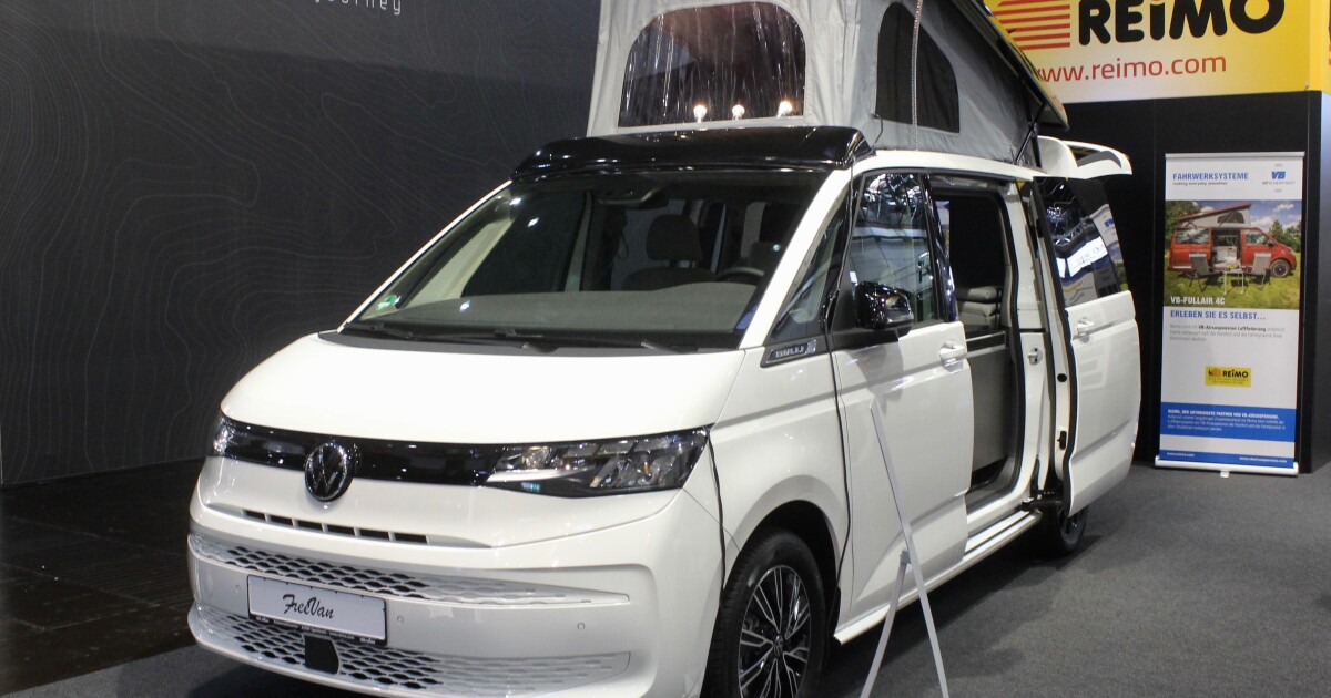 Popup VW T7 Multivan camper might be ultimate PHEV RV & daily driver