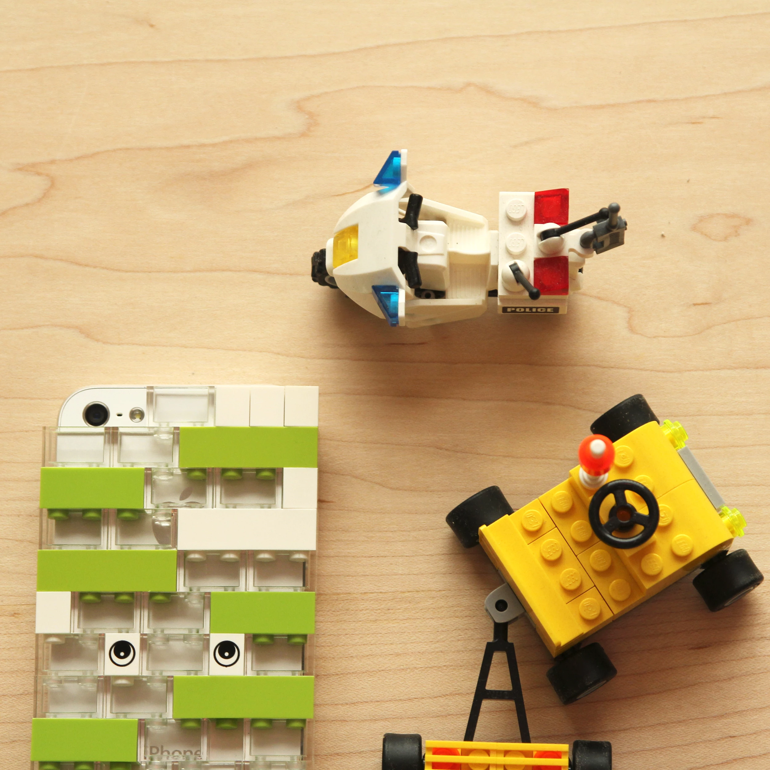 KB's Brick Lightning Cap which will connect Lightning iPhones and iPads to standard Lego bricks