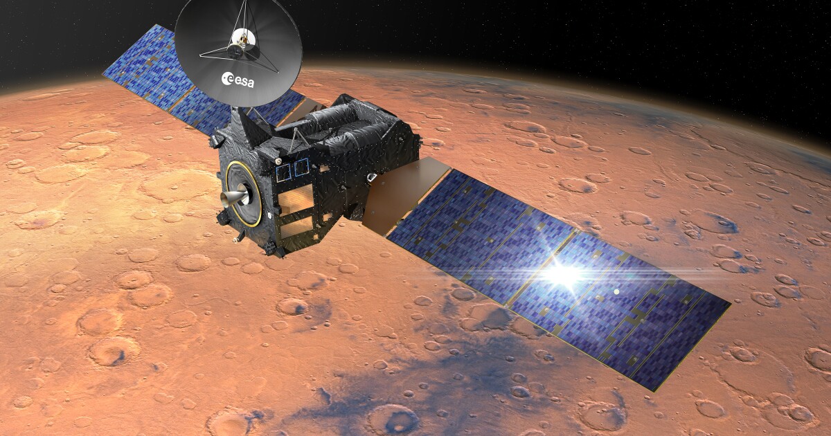 Orbiter data confirms manned Mars missions face severe radiation hazards