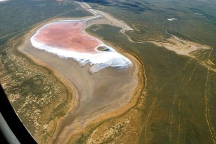 A present-day salt lake in the south of RussiaPic Credit: Dr. Ludwig Weißflog/UFZ