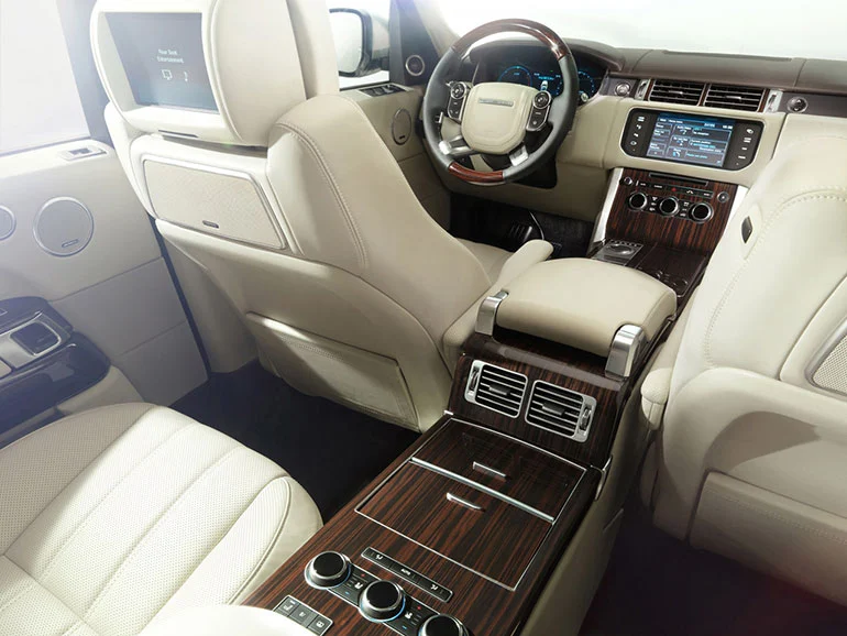 2013 Range Rover interior