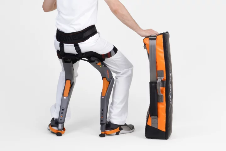 The Noonee Chairless Chair supports better posture and offers a quick sit whenever the wearer needs