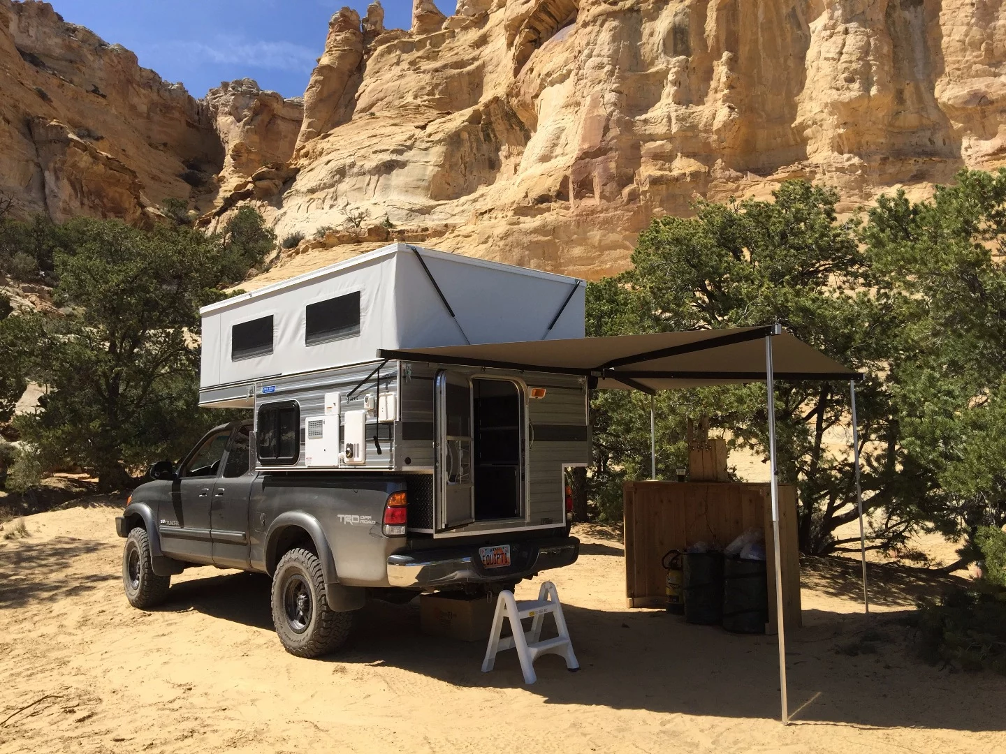 Sleepy also includes an Eezi-Awn Manta awning for 270 degrees of shade