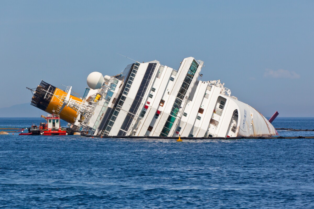 cruise ship sinking list