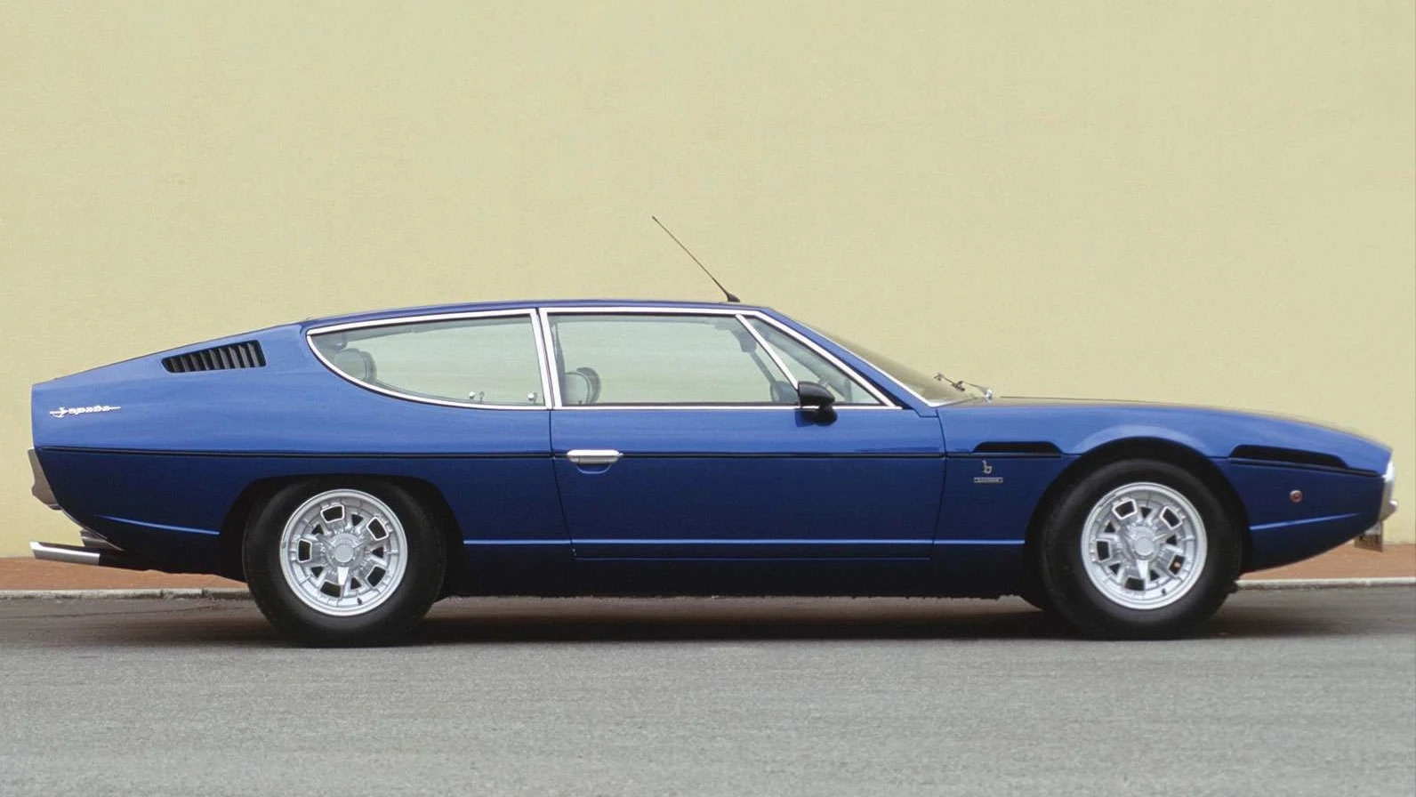 Lamborghini Espada