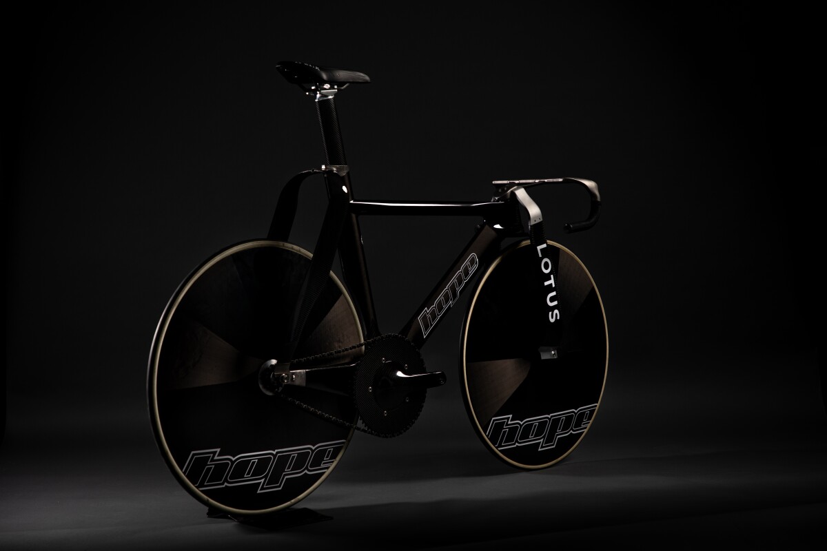 Hope Technology says it developed a "revolutionary manufacturing process" to reduce the weight of the wheels