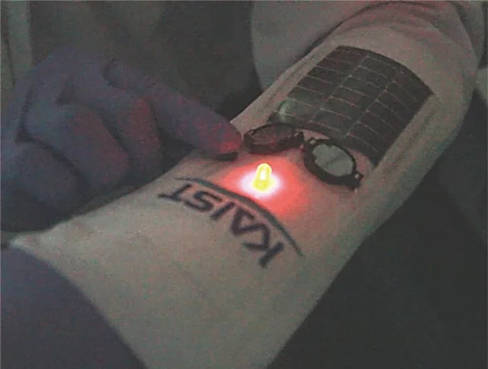 KAIST researchers have developed a new hybrid aqueous energy storage device, which boasts high energy and power densities and can be recharged in as little as 20 seconds