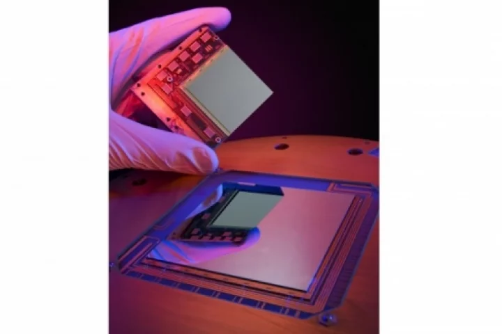 The new Raytheon 4K by 4K, 16 megapixel focal plane array