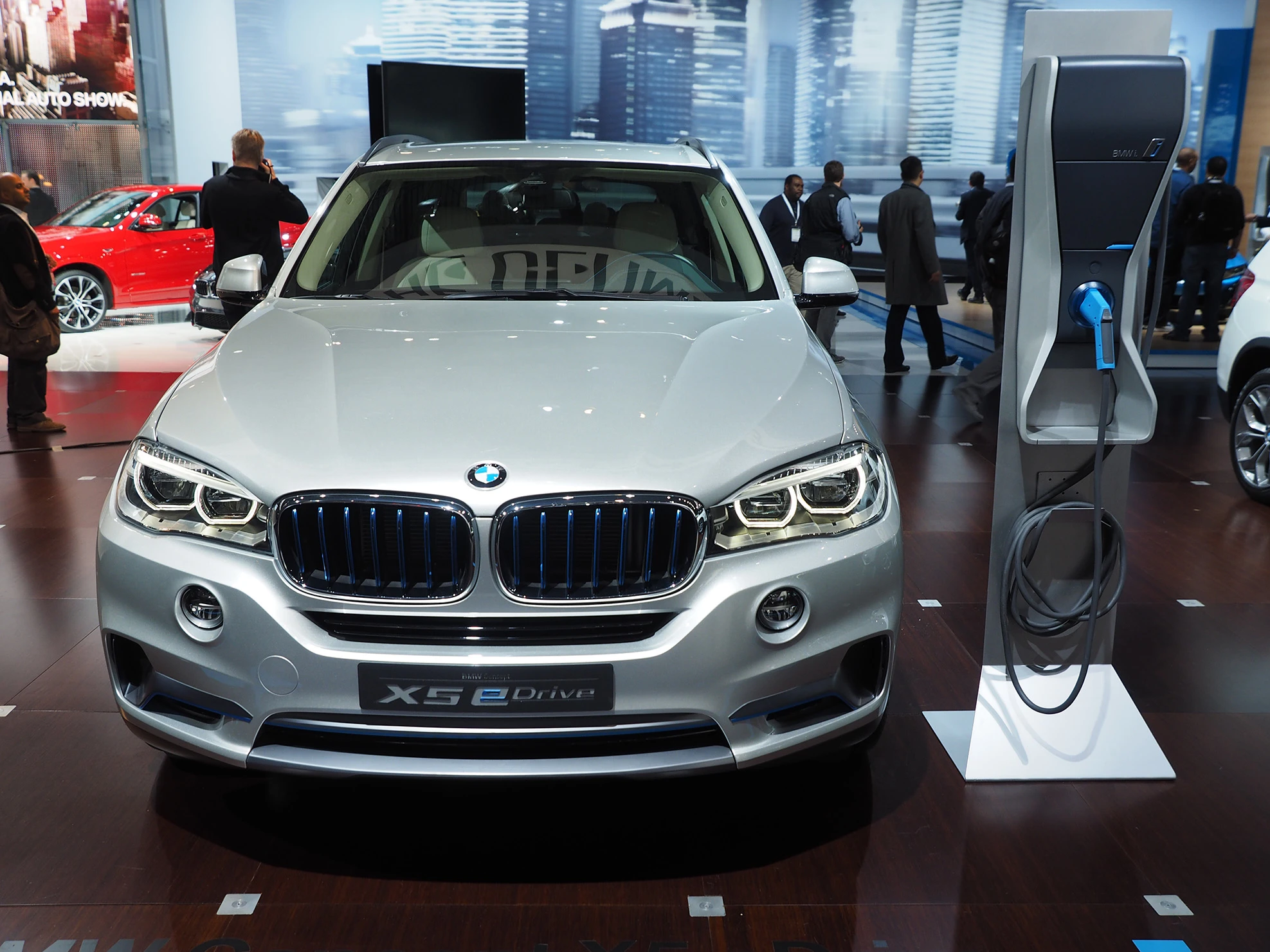 Concept X5 eDrive at the 2014 New York International Auto Show (Photo: Angus MacKenzie/Gizmag)