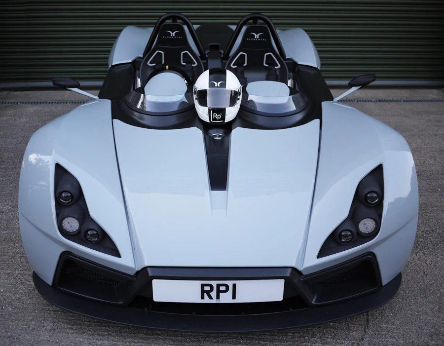 The RP1's engine is longitudinally mounted and paired with a paddle-shifting Hewland 6-speed sequential gearbox