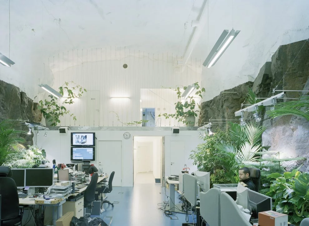 The idea was to bring human comforts from earth underground, such as plants, light, water and technology (image from AF-L)