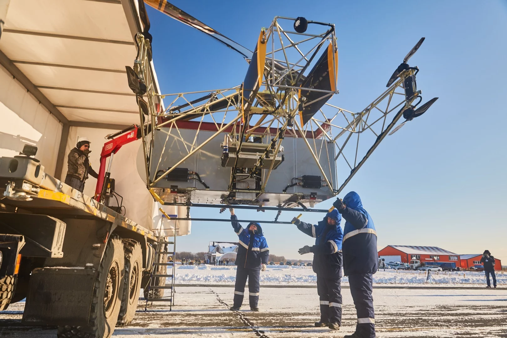 With a mix of gasoline and electric motors, the massive Skyf drone can apparently carry a 440-lb (220 kg) payload for up to eight hours