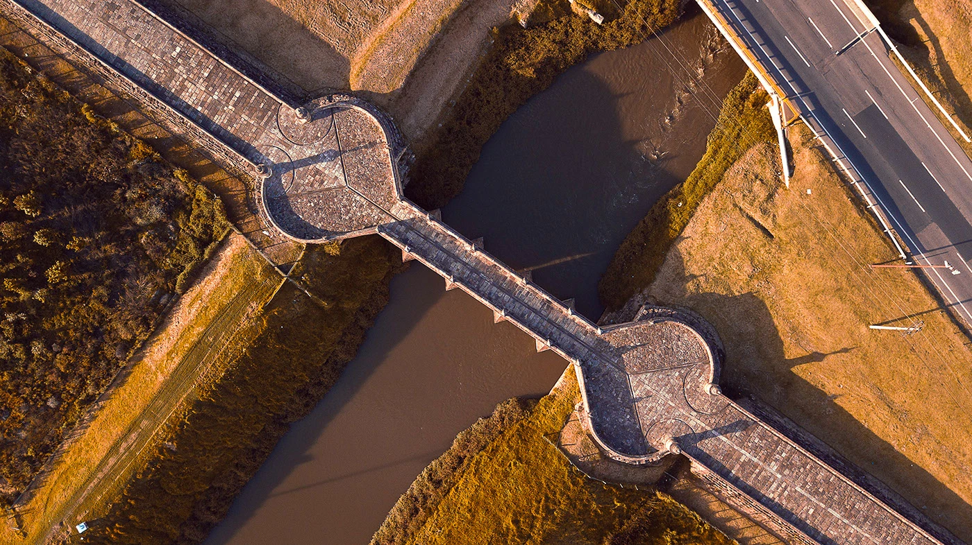 Aerial Facades Vol 2 (Credit: Camilo Monzon Navas CC BY-NC-ND 4.0)