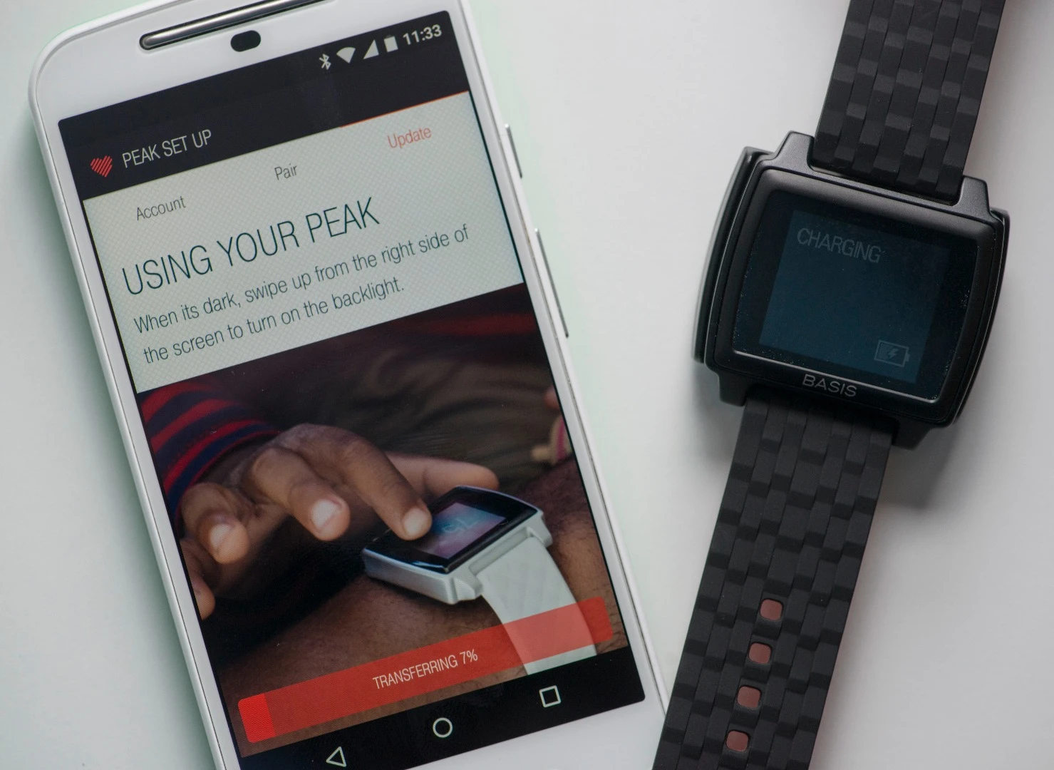 A backlight on the Basis Peak fitness tracker can be activated with a upwards swipe (Photo: Simon Crisp/Gizmag.com)