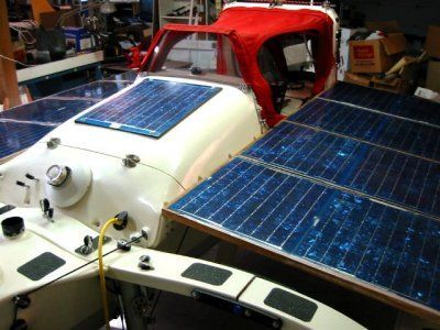 Microship's 480-watt solar panel system