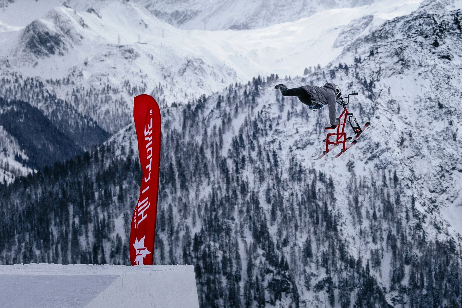 The Hillstrike gets some air