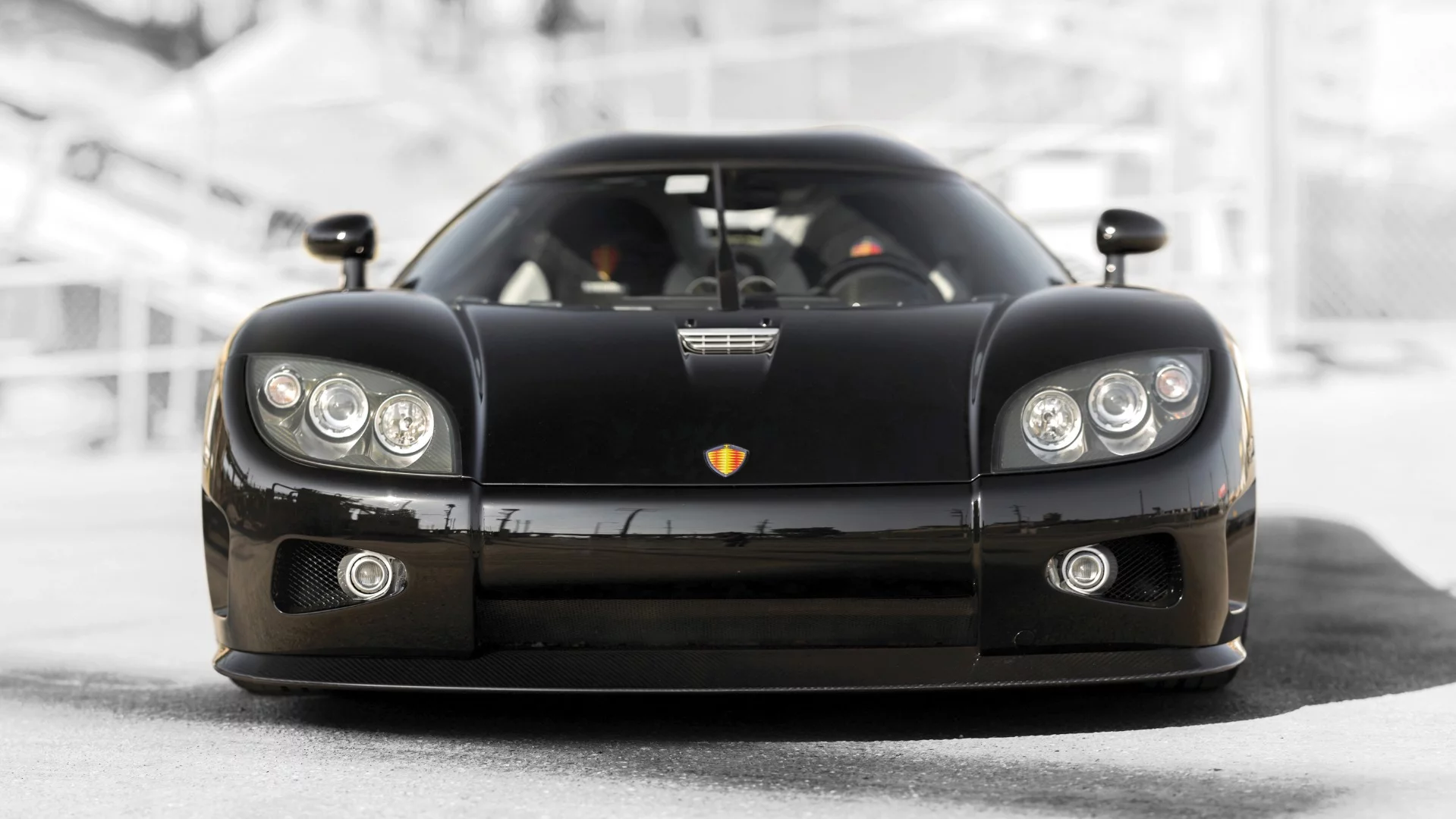 Lot 122 was a 2008 Koenigsegg CCXR. It was expected to sell for between $900,000 and $1,300,000 and sold for $825,000. As it was the first of this model to appear at auction, it set an inaugural world model record.