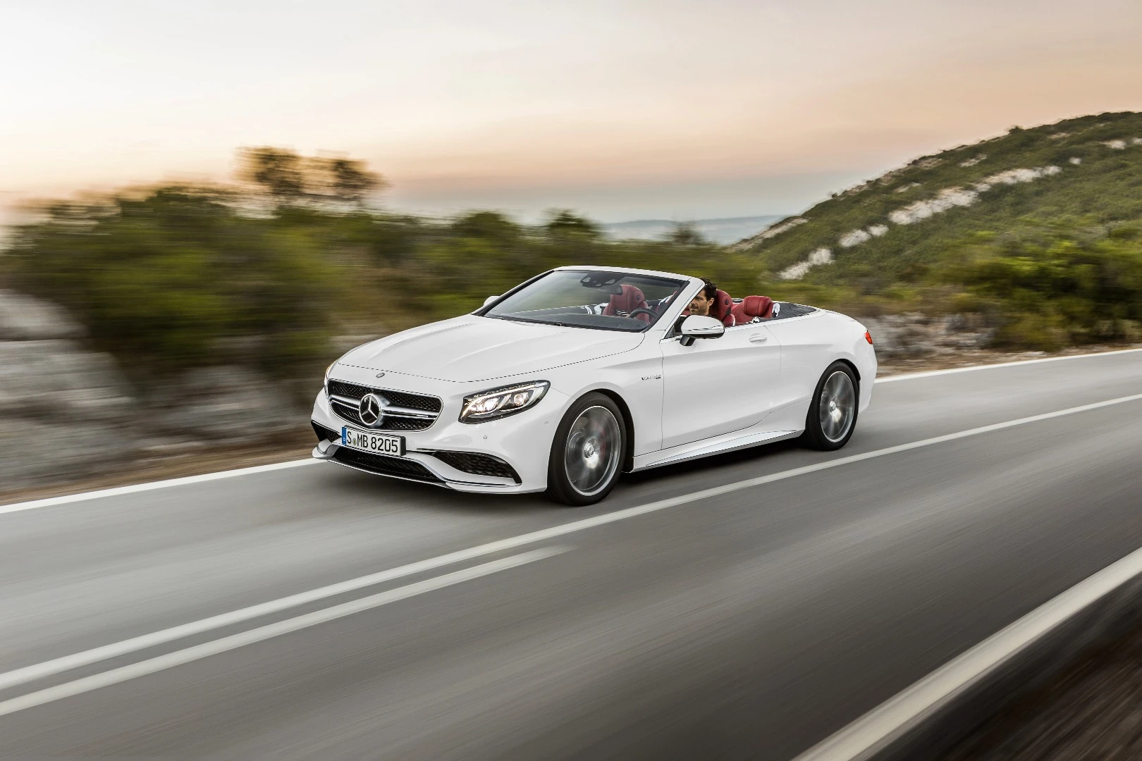 Power comes from a 4.7-liter V8 in the S550